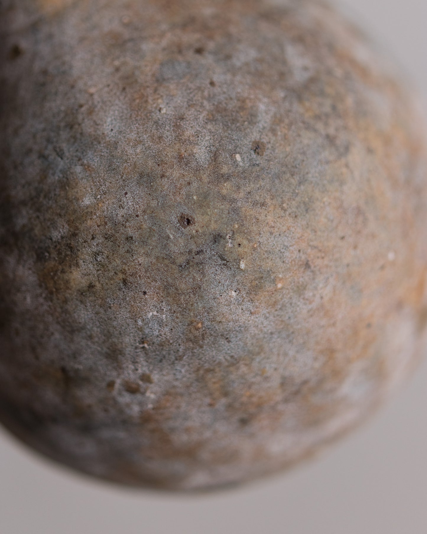 丸德利形花入-II