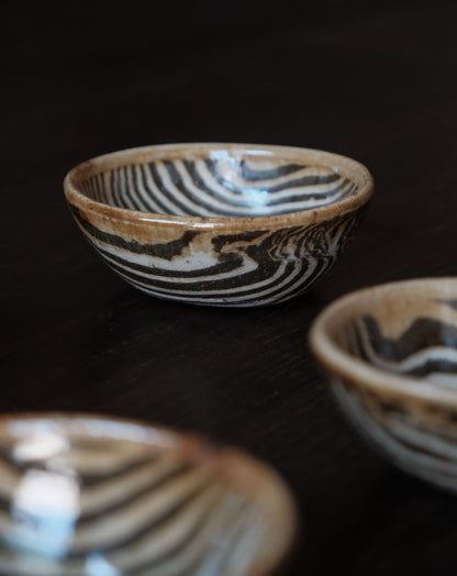 「練上」白土・橢圓小缽