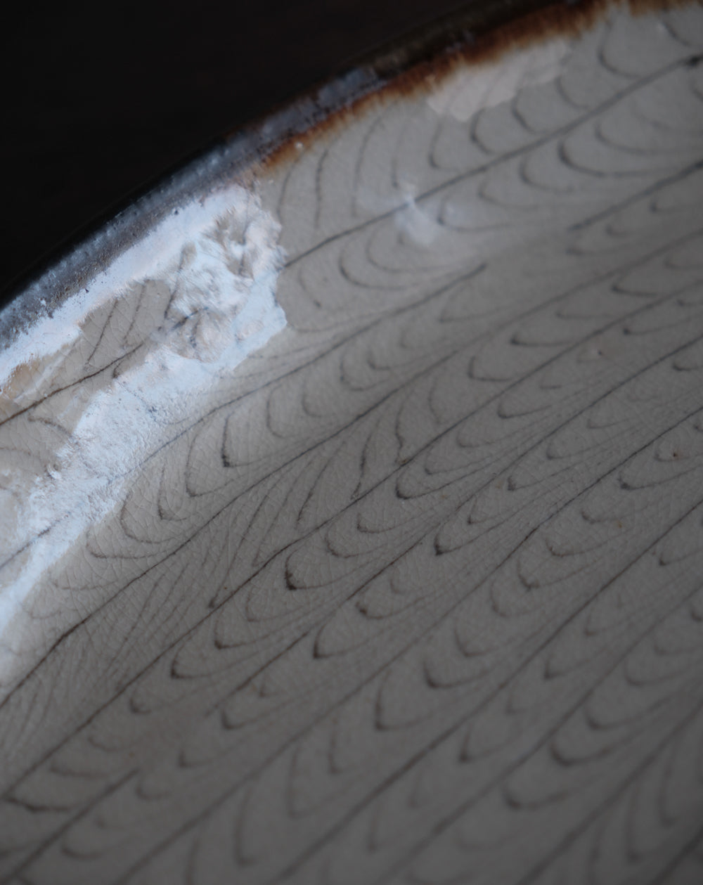 「練上」鶉手紋・橢圓大缽