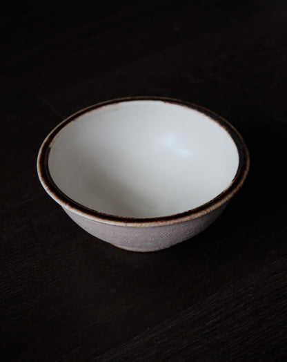 白釉・六寸半缽