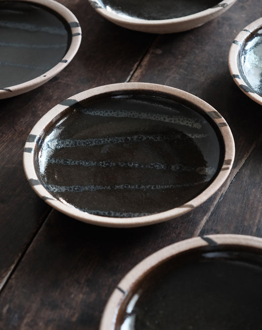 黑柿釉・八寸皿