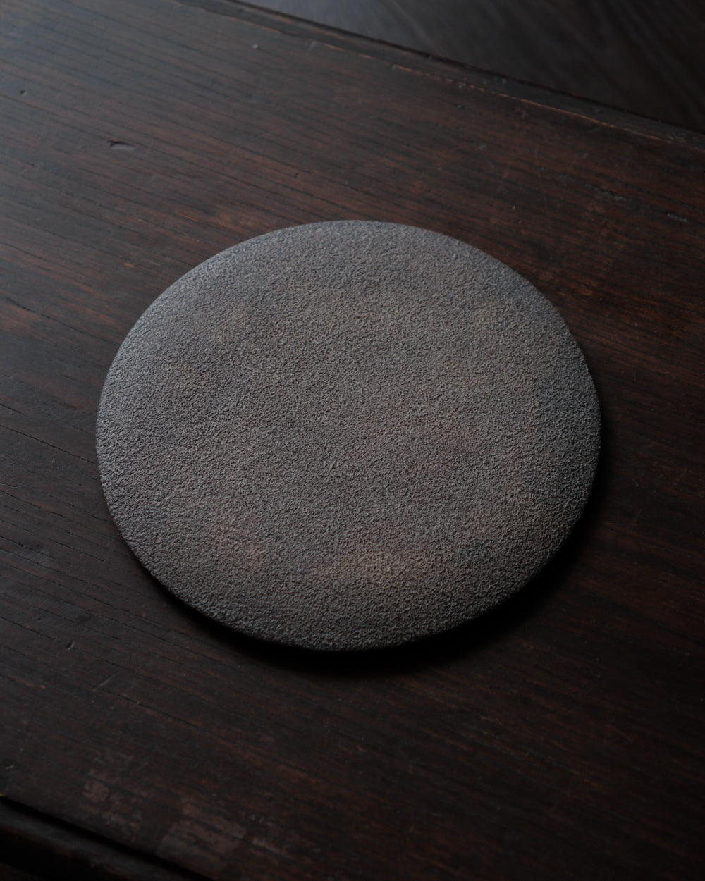 圓盤・灰蒔地白 / 25cm