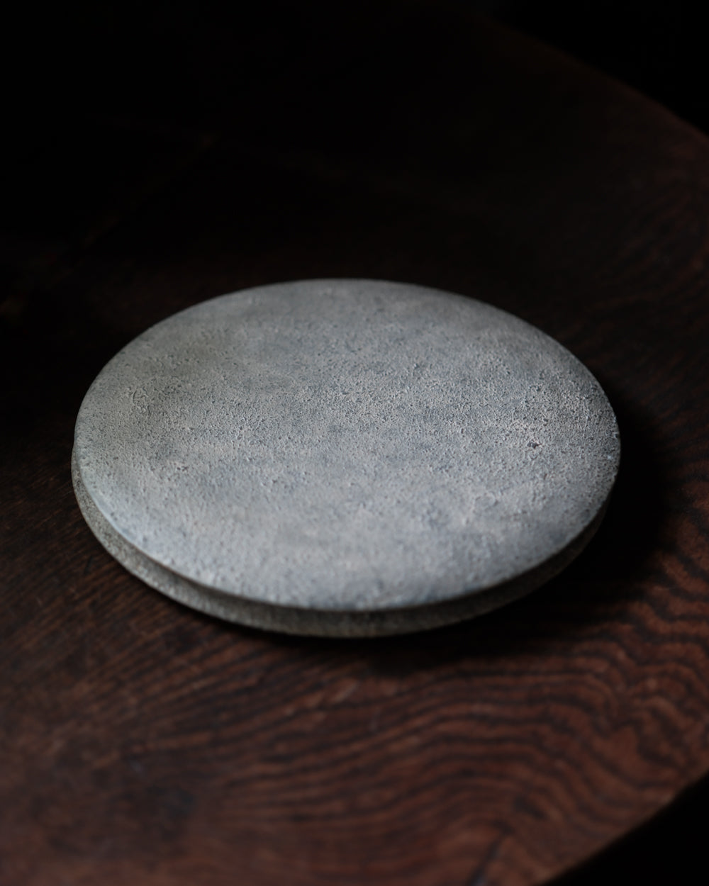 圓盤・錫白蒔地 / 25cm