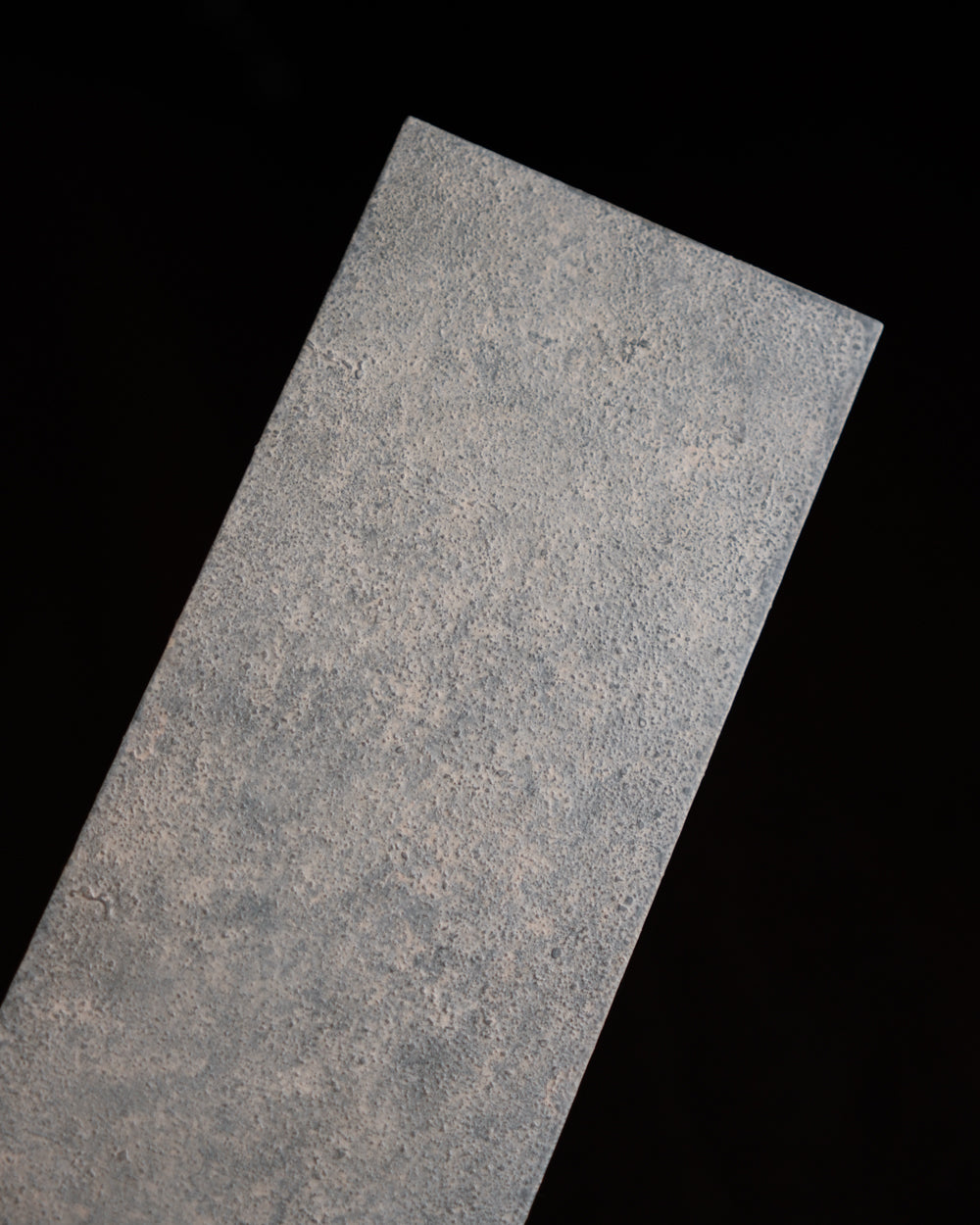 長方形角盤・錫白蒔地 / 32cm