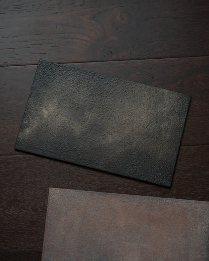 長方敷板・黑蒔地 / 32cm