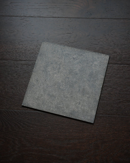 敷板・灰蒔地白 / 26cm