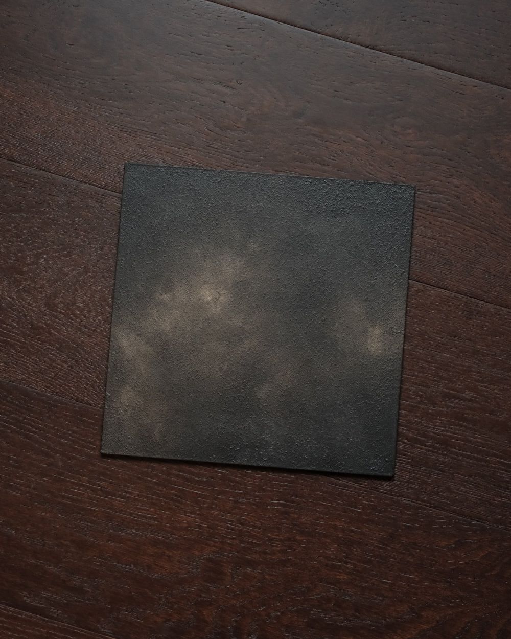 敷板・黑蒔地 / 26cm