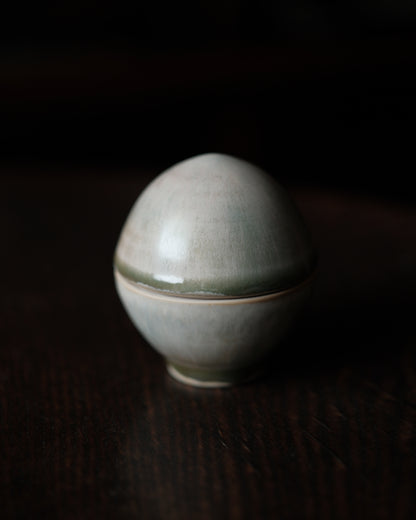 nz-01 蓋物 / 中園晋作