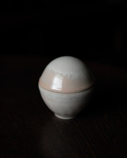 nz-01 蓋物 / 中園晋作