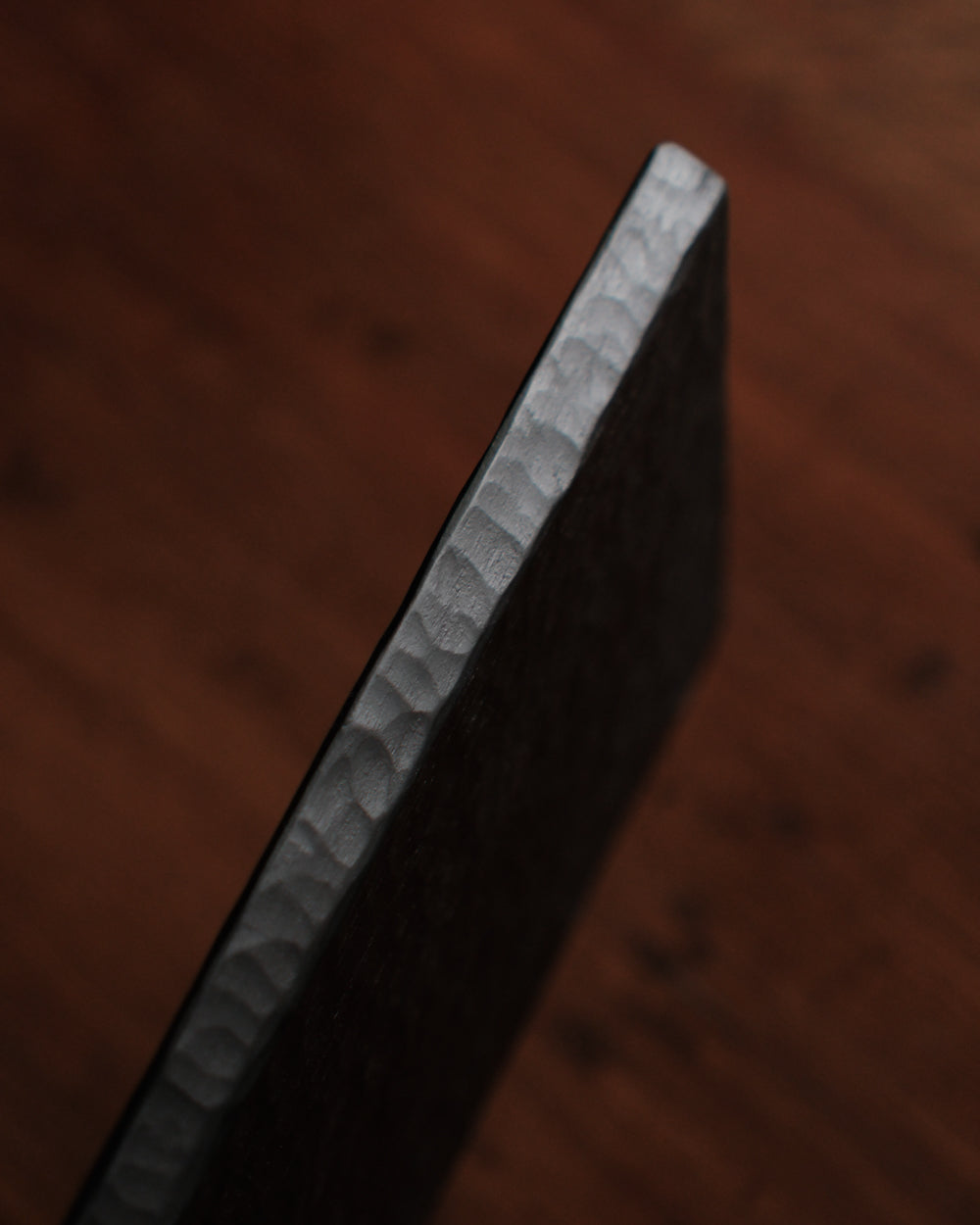 鑿刻木板皿 VIII