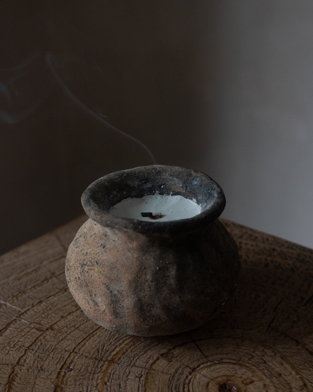 白灰・焚香用底灰