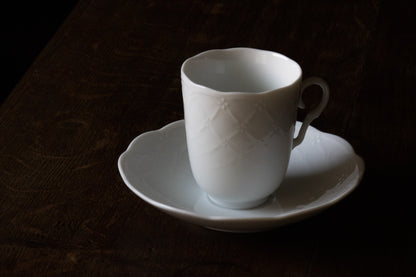 菱紋花浮雕杯盤組